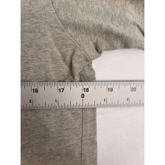 Men's Gap T-Shirt Size M Gray Short Sleeve Pocket Tee - Picture 3 of 9